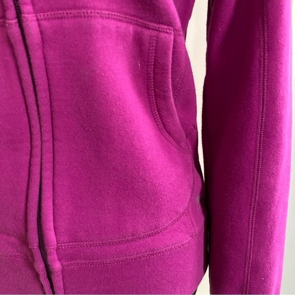 Running Room Fit Wear fuscia pink/purple thick cotton hoodie. Size S - Picture 5 of 10